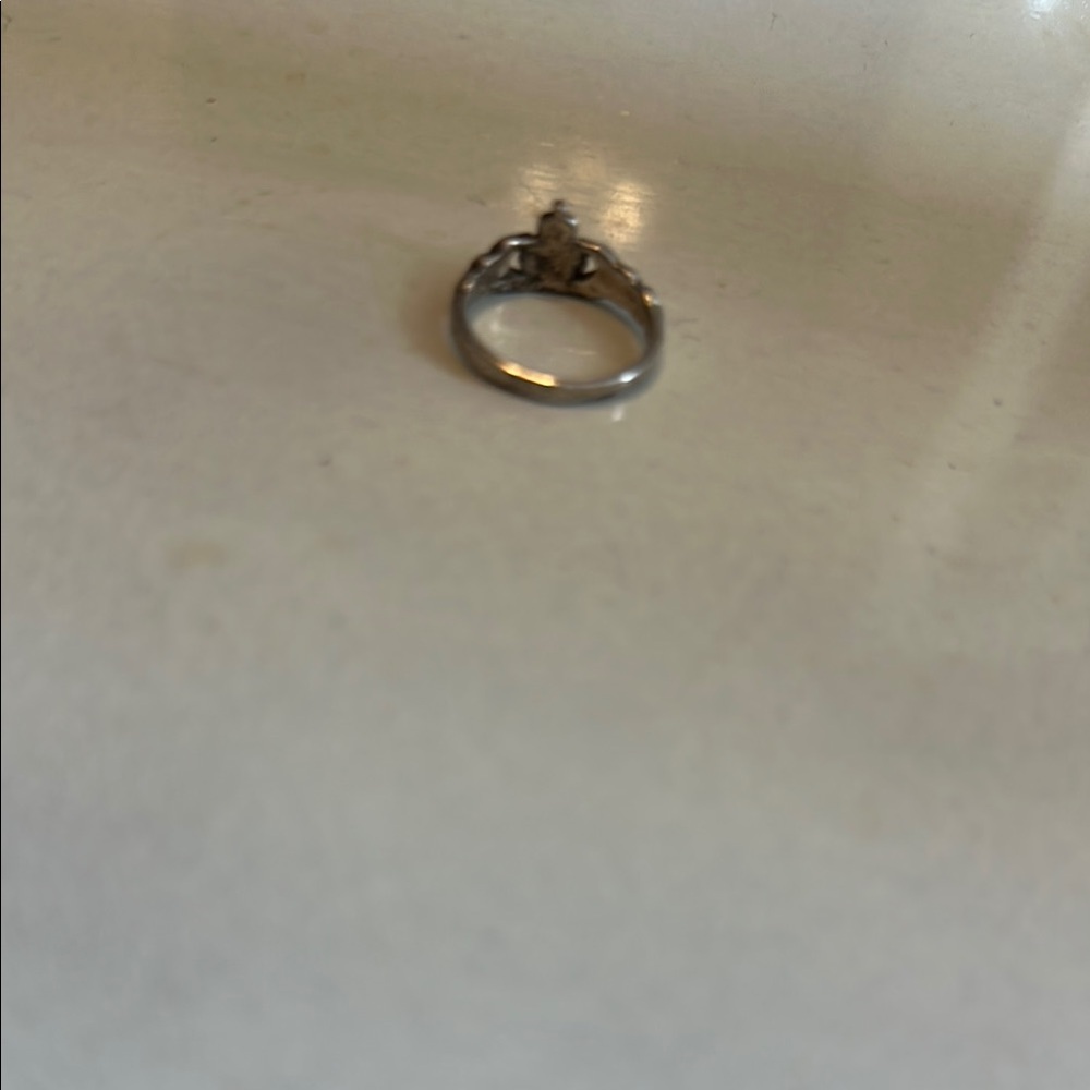 Claddagh Silver Women's Ring